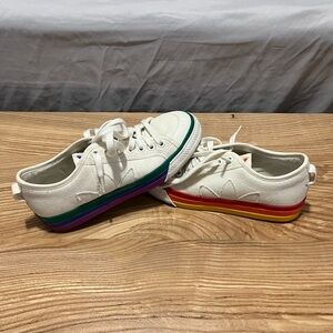 Adidas Men’s size 7 Pride Shoes